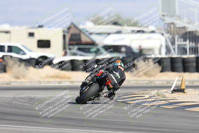 media/Nov-16-2025-Race Pace (Sun) [[8c5fa54630]]/Non Verified Riders (1st 20 Minutes)/4-Turn 16 (1116am)/